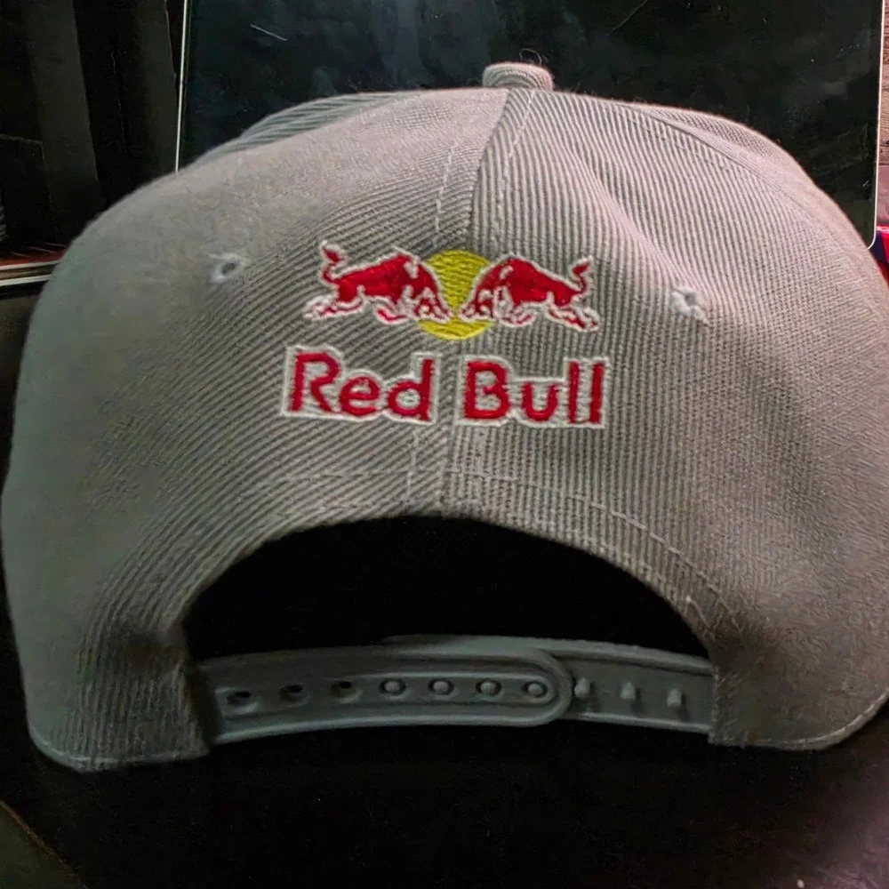 Red Bull Racing Snapback Hat Grey Embroidered Logo Adjustable Flat Brim Cap